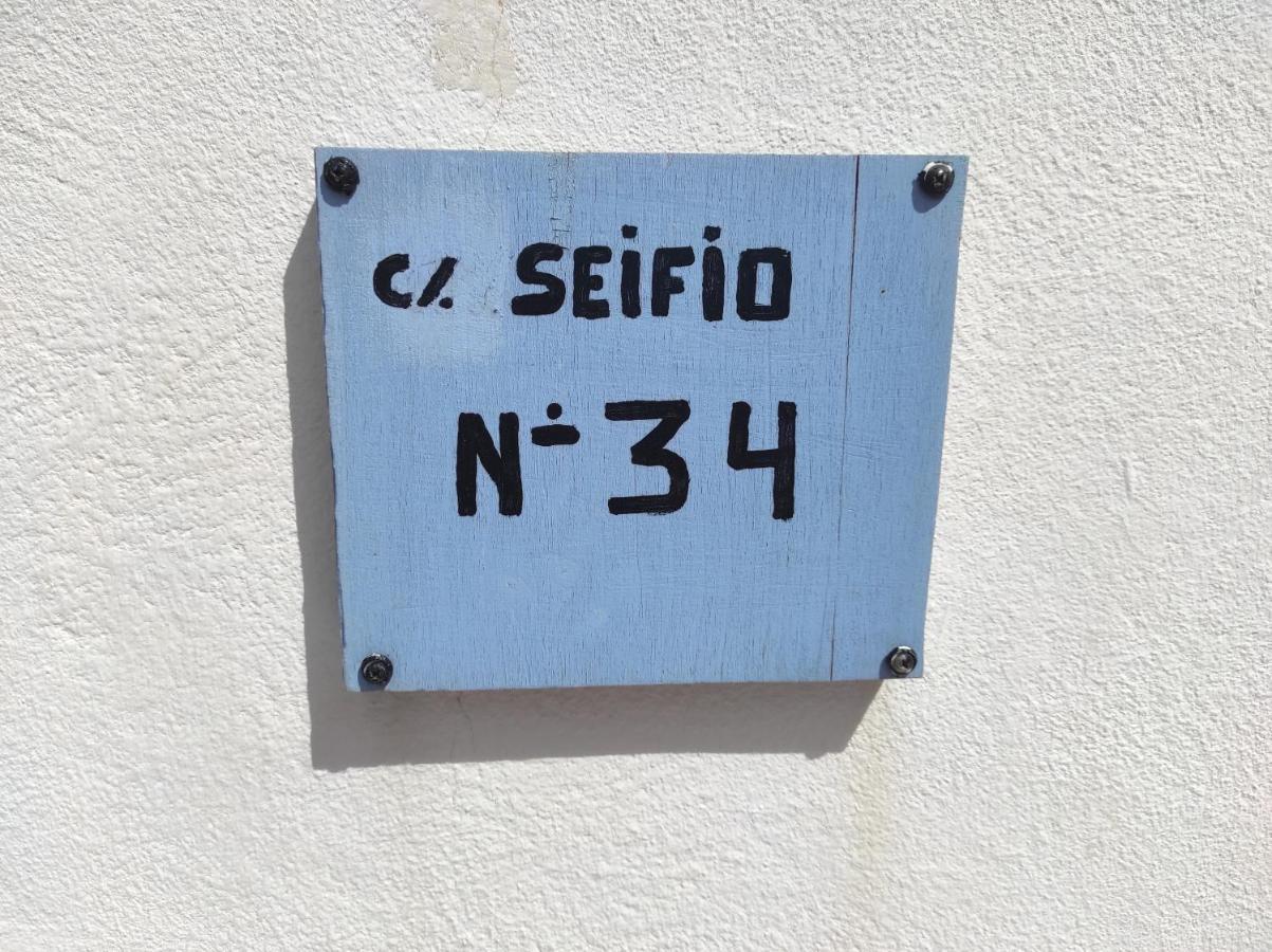 Casa De Los Pajaritos. Charco del Palo Buitenkant foto