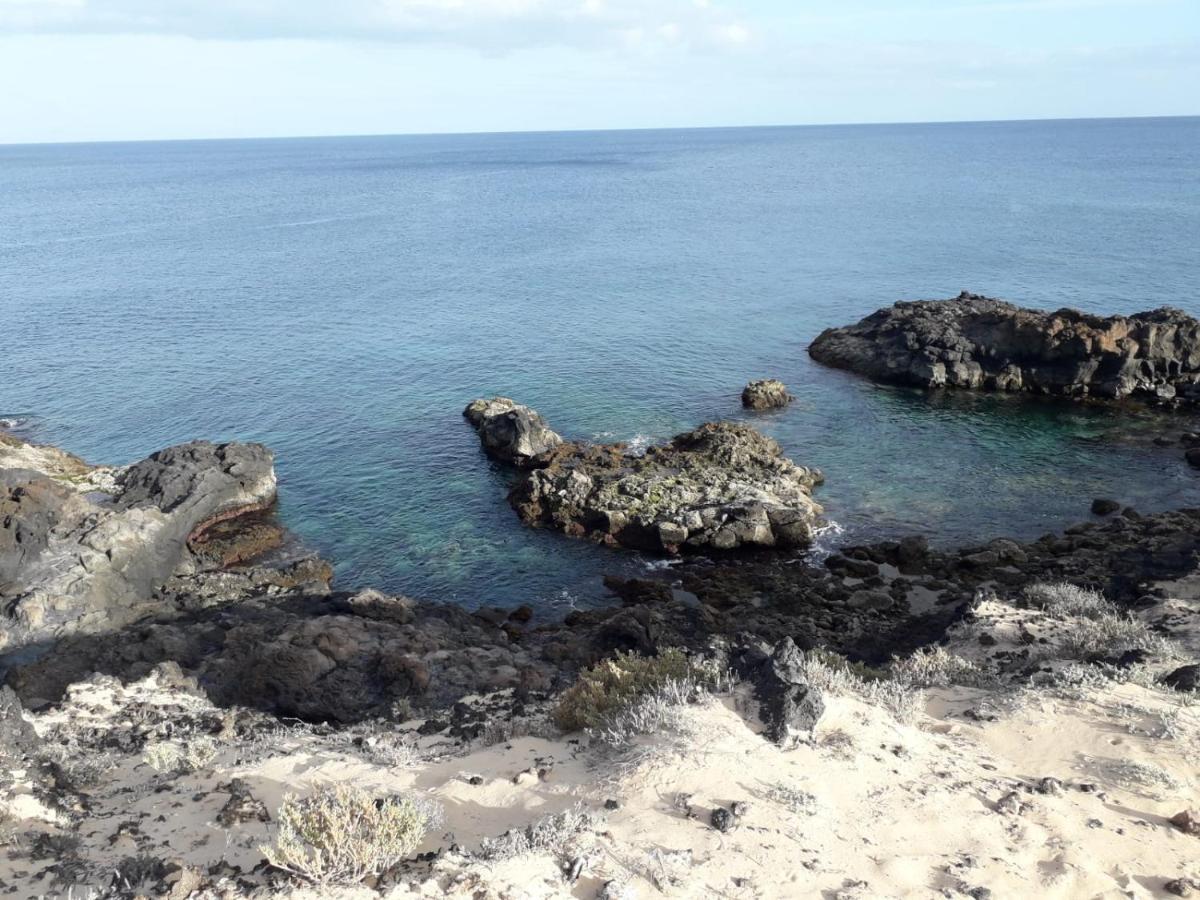 Casa De Los Pajaritos. Charco del Palo Buitenkant foto