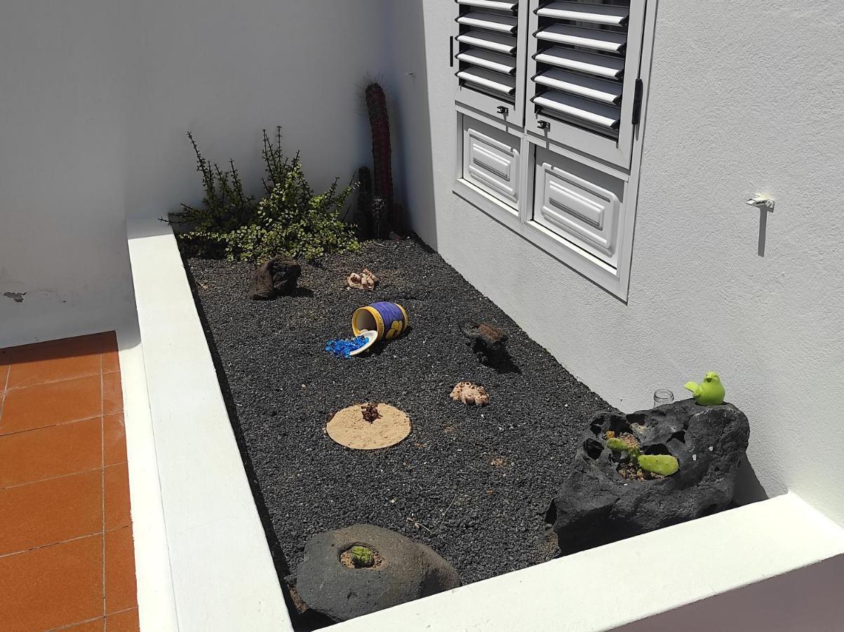 Casa De Los Pajaritos. Charco del Palo Buitenkant foto
